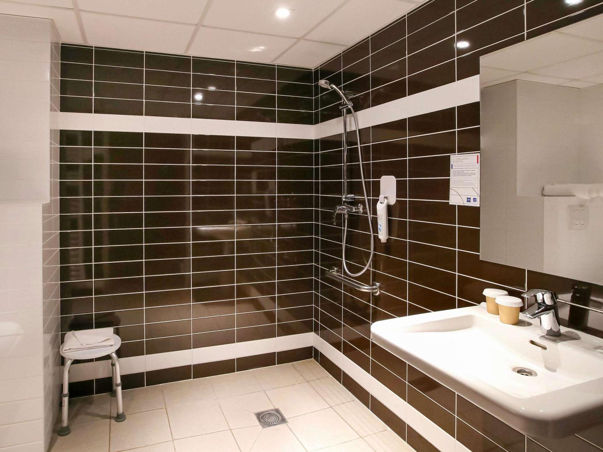 Ibis Budget Geneve Saint Genis Pouilly Eksteriør billede